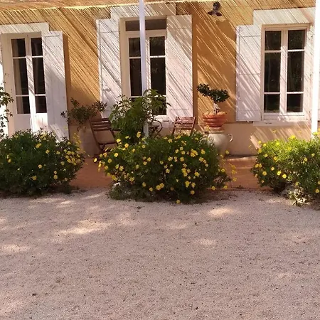 Le Fer En Ceze 3* Sabran