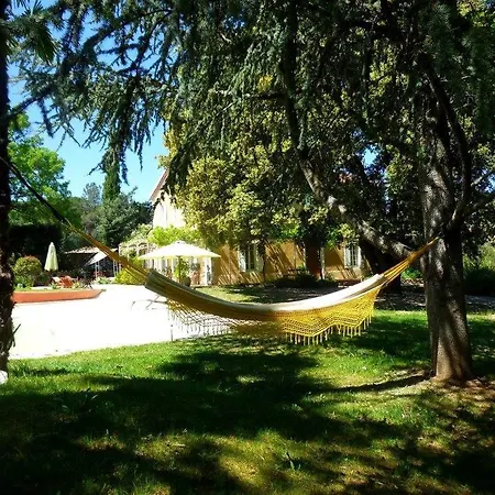 Le Fer En Ceze 3* Sabran